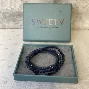 NWT BLUE STONE BEADS Necklace and bracelet set 16” necklace 3” bracelet